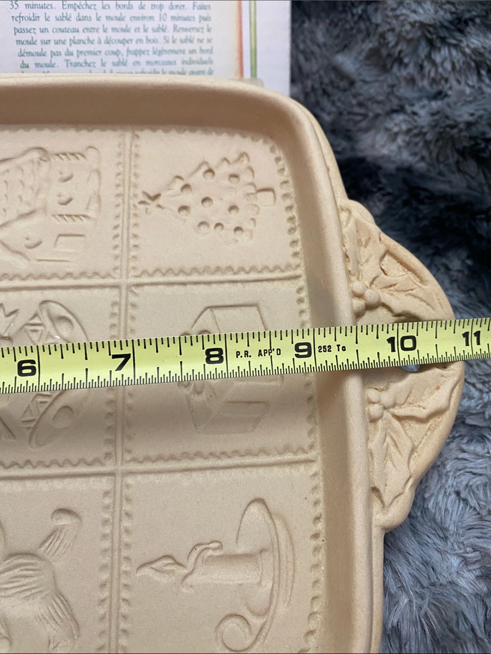 Vintage Ceramic Shortbread Pan - Picture 9 of 16